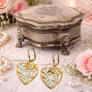 Vintage Heart Earrings Ornate Victorian Flowers Dangle Drop Two Tone Silver Gold